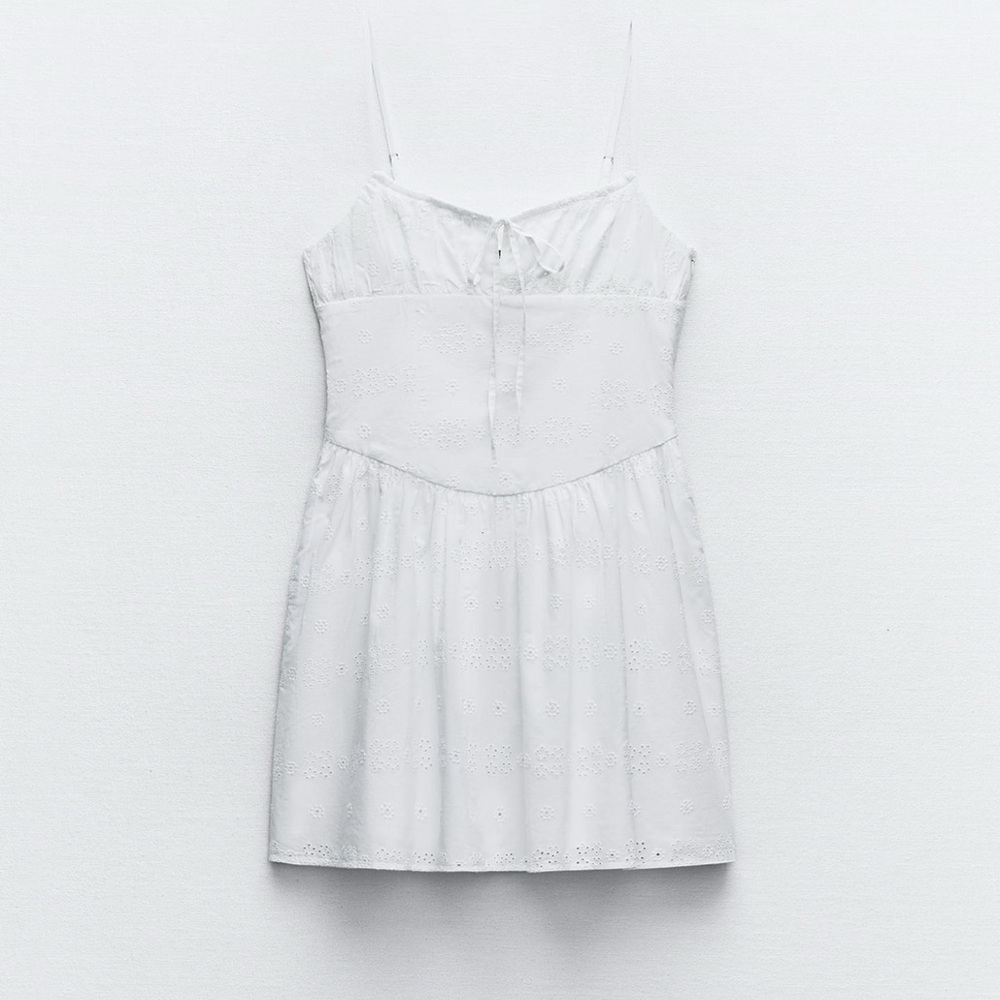 NWT Zara Embroidered Mini Dress With Bows 🎀